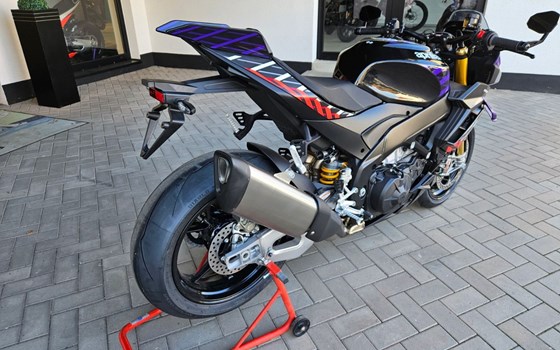 Neufahrzeug Aprilia Tuono V4 1100 Factory - Bild 19