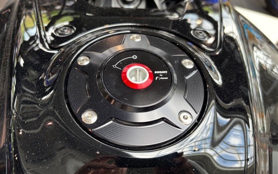 Gebrauchtmotorrad Ducati Diavel V4 - Bild 13