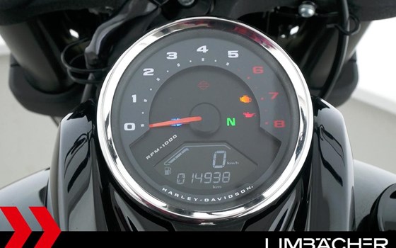 Gebrauchtmotorrad Harley-Davidson Softail Fat Bob 114 FXFBS - Bild 12