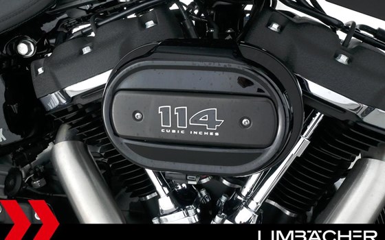 Gebrauchtmotorrad Harley-Davidson Softail Fat Bob 114 FXFBS - Bild 17
