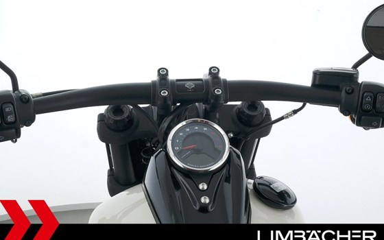 Gebrauchtmotorrad Harley-Davidson Softail Fat Bob 114 FXFBS - Bild 23