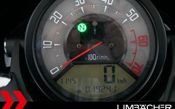 Gebrauchtmotorrad Yamaha MT-01 - Bild 12