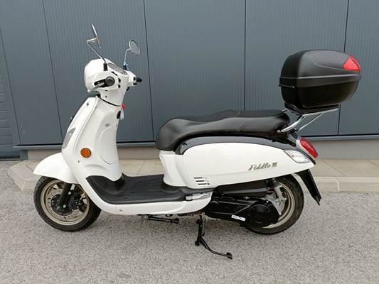 Sym Fiddle III 125 (weiß) - Bild 2