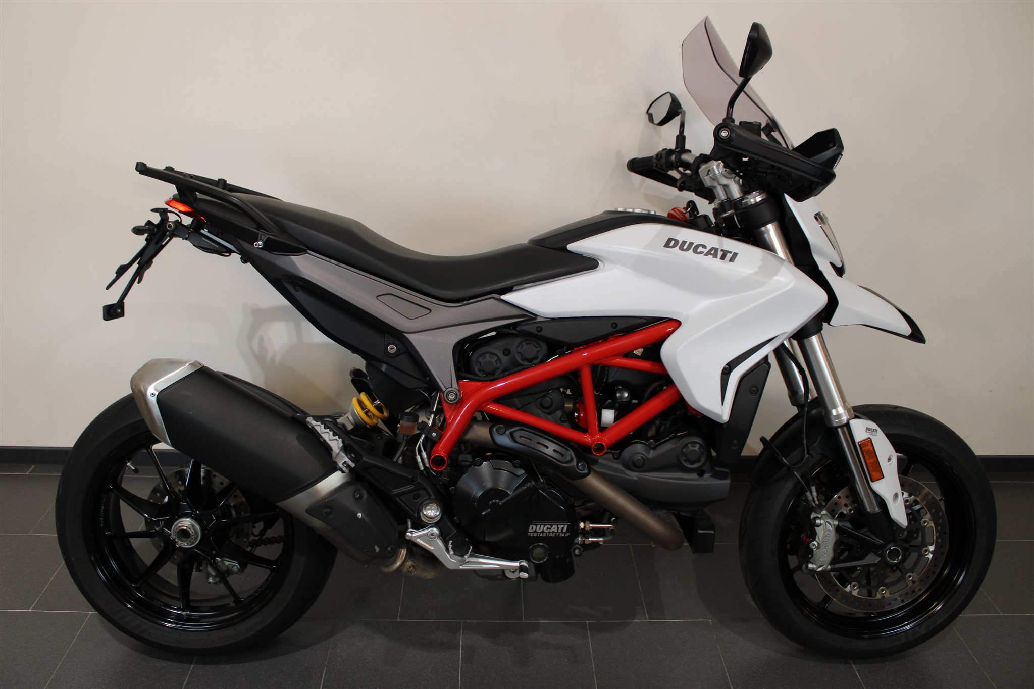 Ducati Hypermotard 939