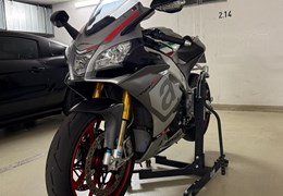 Gebrauchte Aprilia RSV4 RR Racepack