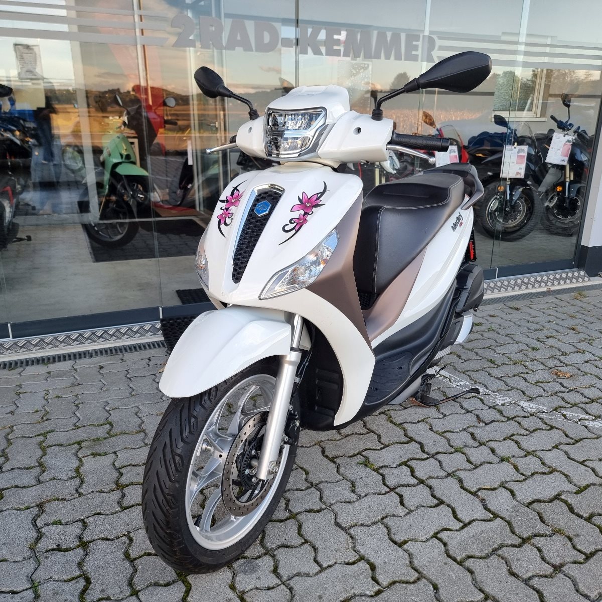 Piaggio Medley 125 ie IGET
