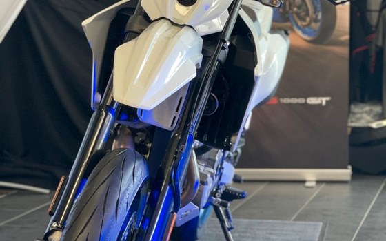 Gebrauchtmotorrad Suzuki DR-Z4SM - Bild 16