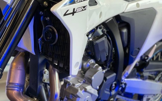 Gebrauchtmotorrad Suzuki DR-Z4SM - Bild 19
