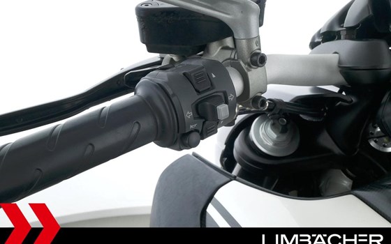 Gebrauchtmotorrad Ducati Diavel AMG - Bild 19