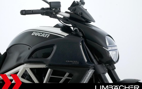 Gebrauchtmotorrad Ducati Diavel AMG - Bild 24