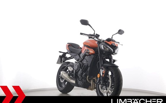 Gebrauchtmotorrad Triumph Street Triple 765 R A2 - Bild 2