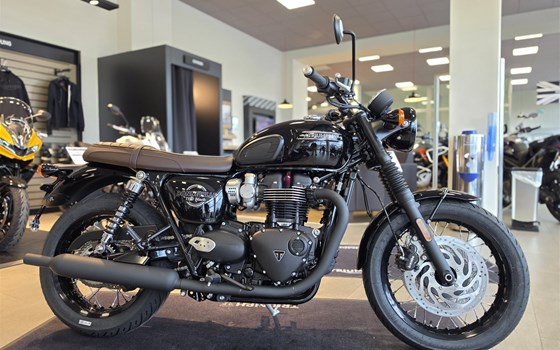 Gebrauchtmotorrad Triumph Bonneville T120 Black - Bild 2