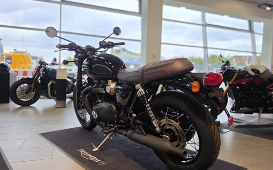 Gebrauchtmotorrad Triumph Bonneville T120 Black - Bild 5