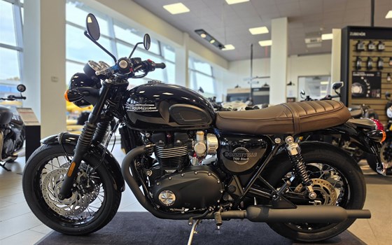 Gebrauchtmotorrad Triumph Bonneville T120 Black - Bild 6