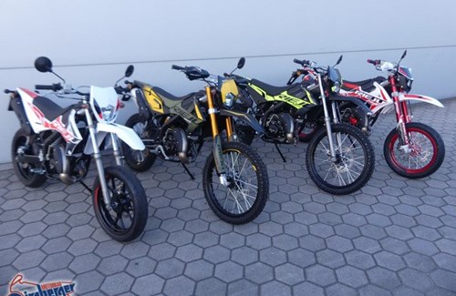 Neumotorrad Rieju MRT 50