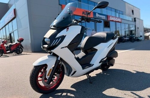 Neumotorrad Peugeot Pulsion EVO 125