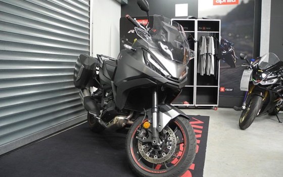 Gebrauchtmotorrad Honda NT1100 DCT - Bild 4