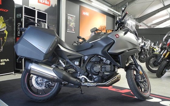 Gebrauchtmotorrad Honda NT1100 DCT - Bild 6