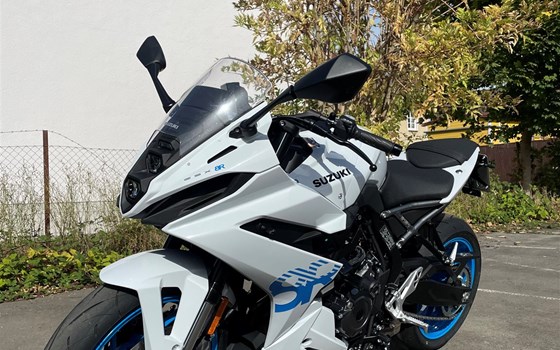 Gebrauchtmotorrad Suzuki GSX-8R - Bild 5