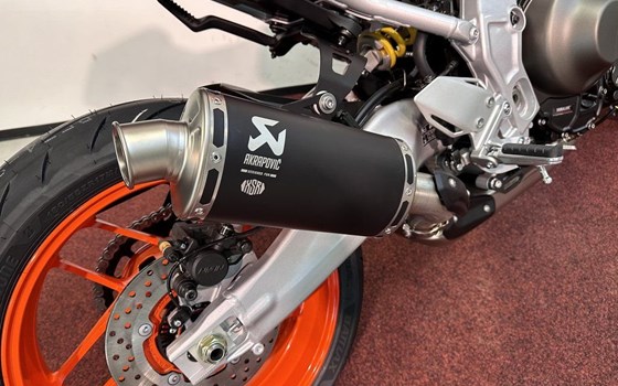 Gebrauchtmotorrad Yamaha XSR900 GP - Bild 10