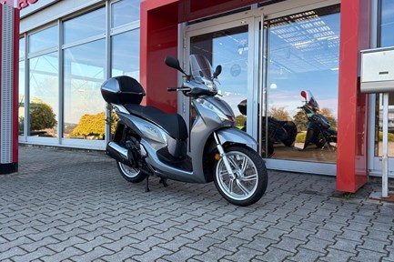 Honda SH300i