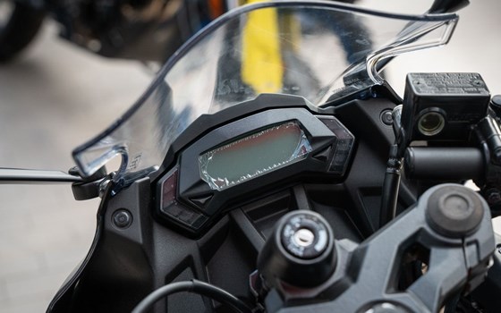 Neufahrzeug Kawasaki Ninja 125 - Bild 11