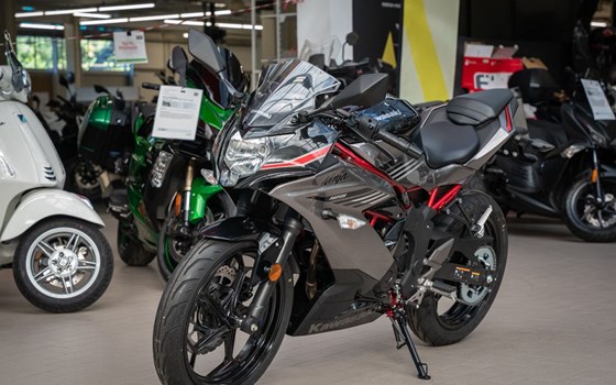 Neufahrzeug Kawasaki Ninja 125 - Bild 2