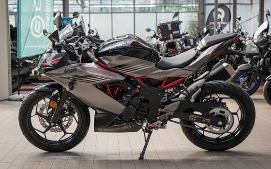 Neufahrzeug Kawasaki Ninja 125 - Bild 6