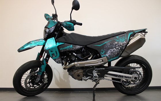 Neufahrzeug Husqvarna 701 Supermoto - Bild 1