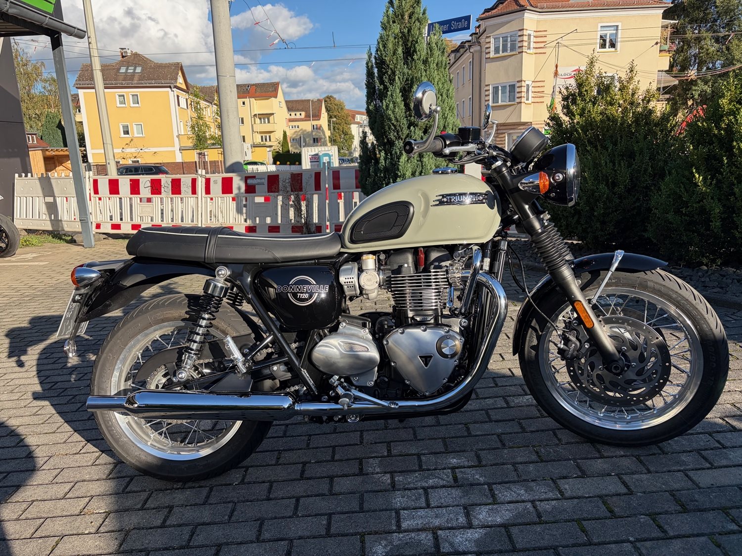 Triumph Bonneville T120