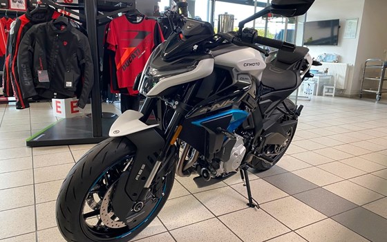 Neufahrzeug CFMOTO 675NK - Bild 5