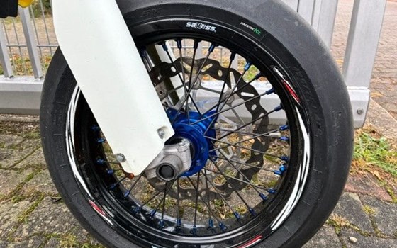 Gebrauchtmotorrad Suzuki RM-Z450 - Bild 11
