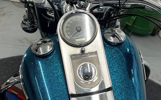 Gebrauchtmotorrad Harley-Davidson Softail Fat Boy FLSTF - Bild 8