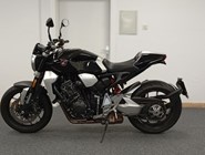 Honda CB 1000 R