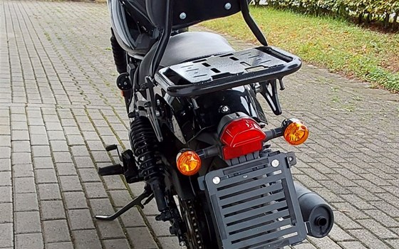 Gebrauchtmotorrad Hyosung GV 300 S Aquila - Bild 3