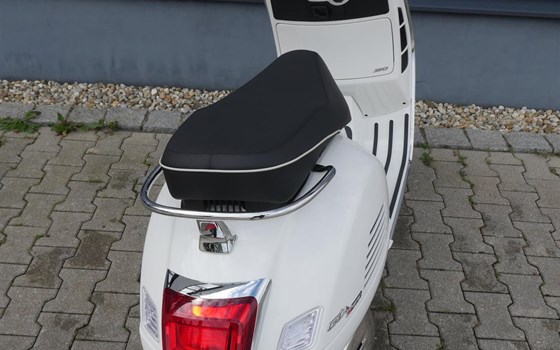 Neufahrzeug Vespa GTS 125 Super - Bild 11