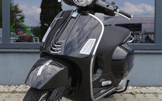 Neufahrzeug Vespa GTS 125 Super - Bild 9