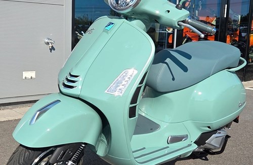 Neumotorrad Vespa GTS 80th 310