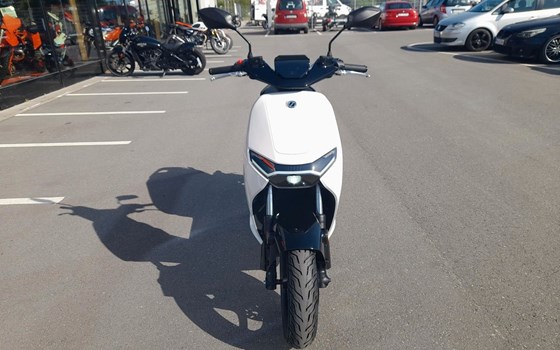 Neufahrzeug Zero LS1 - Bild 4
