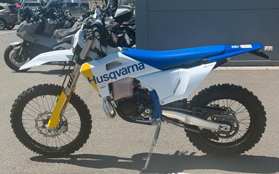 Neufahrzeug Husqvarna TE 300 - Bild 5