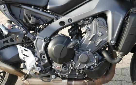 Gebrauchtmotorrad Yamaha MT-09 - Bild 5