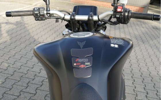 Gebrauchtmotorrad Yamaha MT-09 - Bild 7
