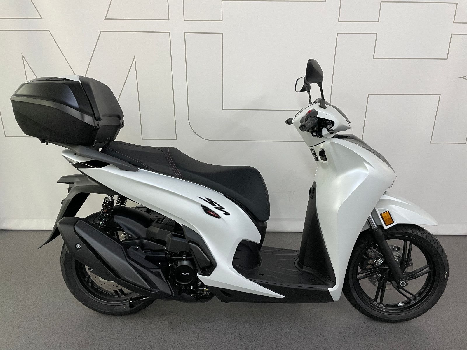 Honda SH350i