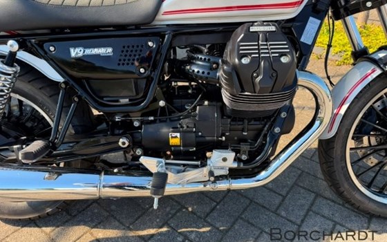 Gebrauchtmotorrad Moto Guzzi V9 Roamer - Bild 5