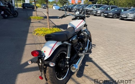 Gebrauchtmotorrad Moto Guzzi V9 Roamer - Bild 8