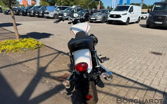Gebrauchtmotorrad Moto Guzzi V9 Roamer - Bild 9
