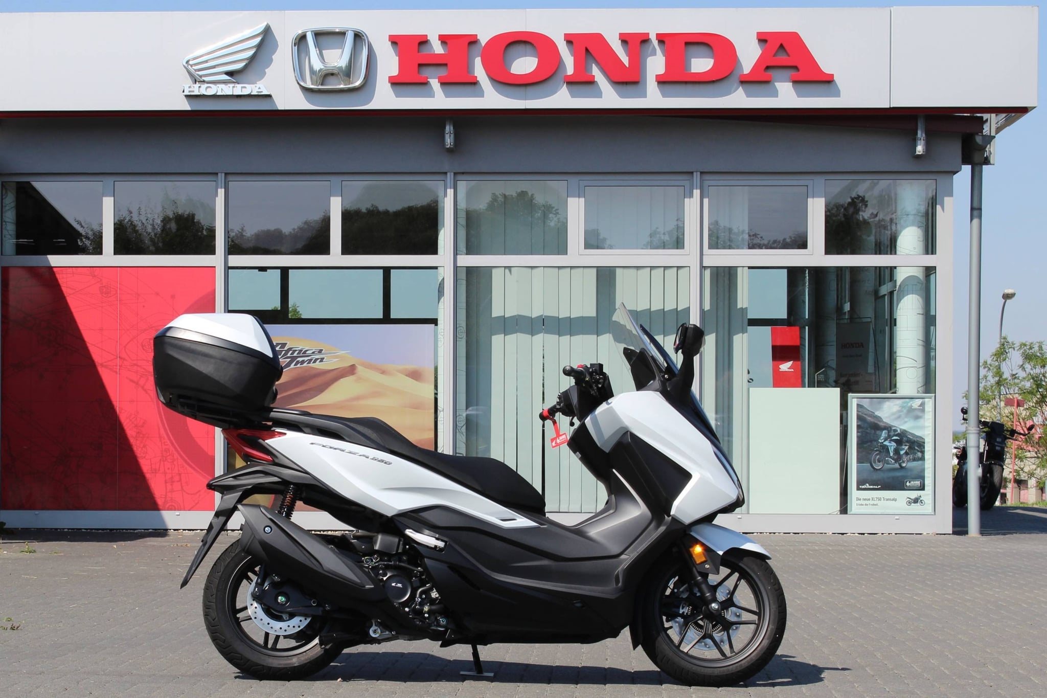 Honda Forza 350