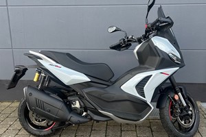 Angebot Aprilia SR GT 400