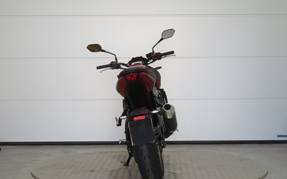 Gebrauchtmotorrad Triumph Trident 800 - Bild 6