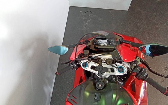 Gebrauchtmotorrad Ducati Panigale V4 S - Bild 3